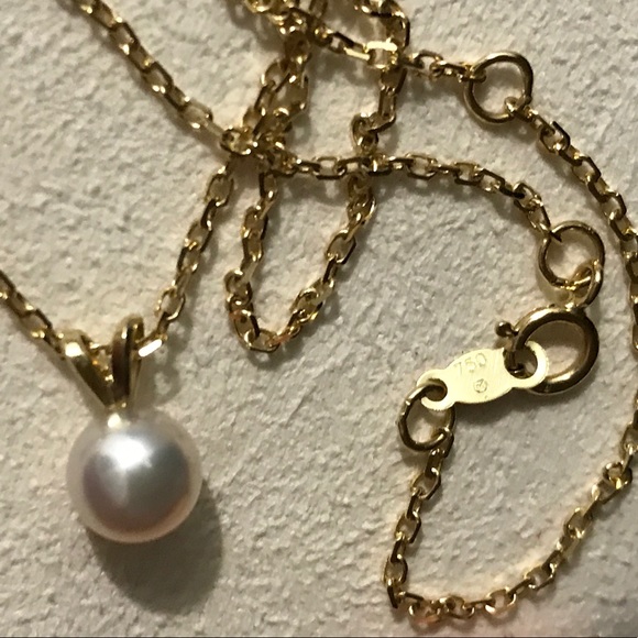MIKIMOTO Akoya Cultured Pearl in Yellow Gold - Picture 4 of 6